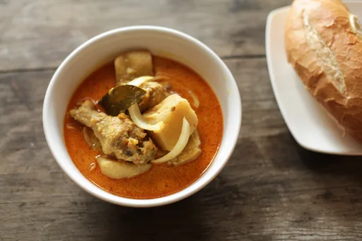 Vietnamese Chicken Curry Recipe (Cà Ri Gà)