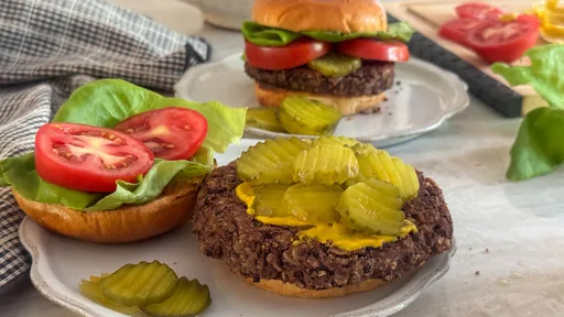3-Ingredient Black Bean Veggie Burgers Recipe