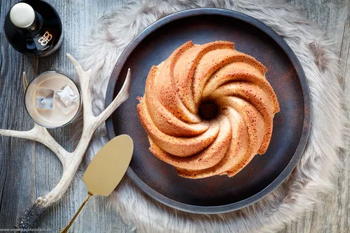 Baileys Gugelhupf - der saftige Rührkuchen