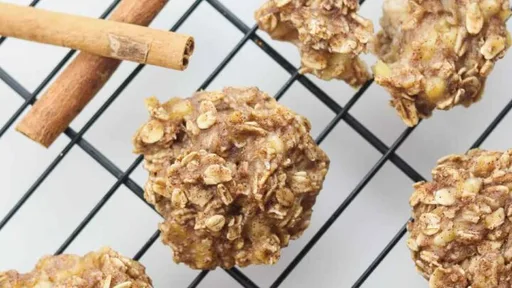 3 Ingredient Banana Oatmeal Cookies