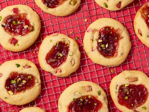 Rhubarb cookies with jam