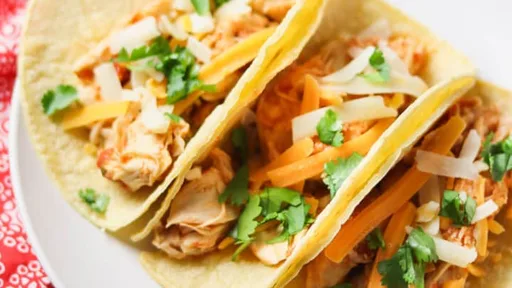 Tacos de pollo desmenuzado en Instant Pot