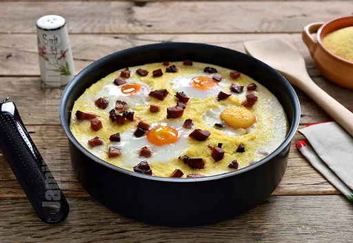 Taci și înghite / Polenta en capas