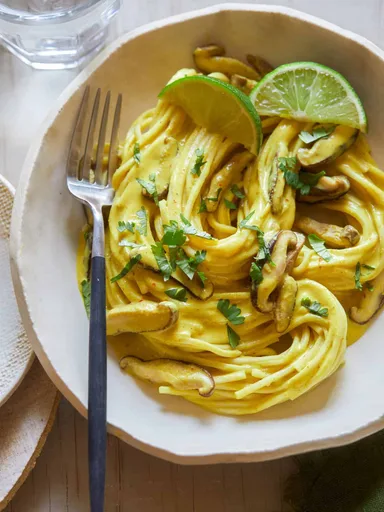 Thai Yellow Curry Noodles with Shiitake Mushrooms