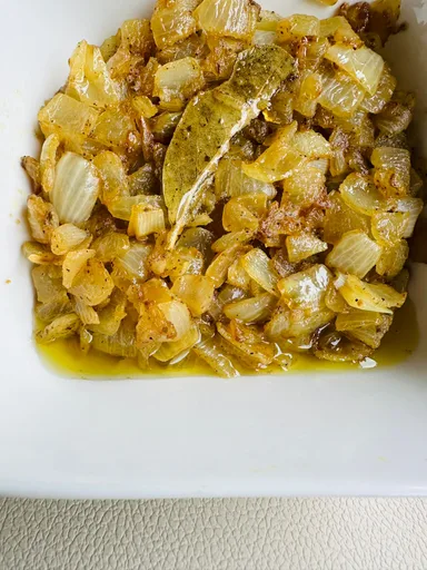Sauce aux oignons