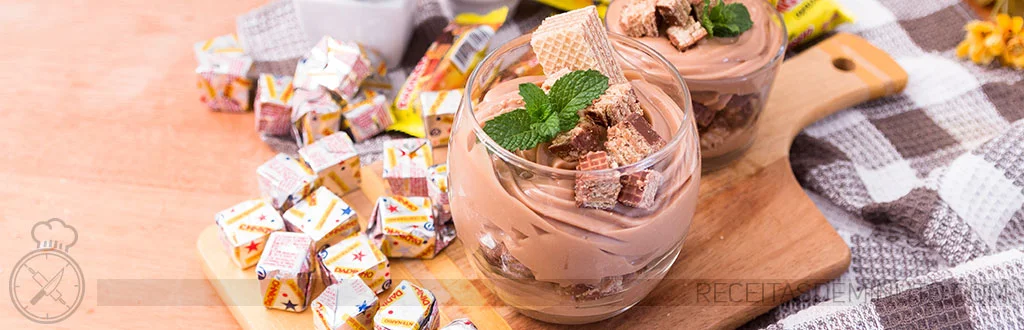 Pavê de Bombom Wafer Dadinho no Copinho!