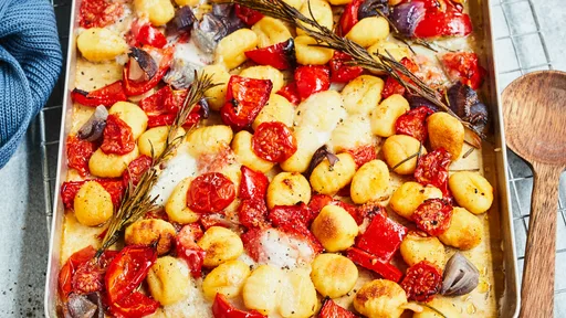 Gnocchi al horno: ¡la receta exprés con verduras!