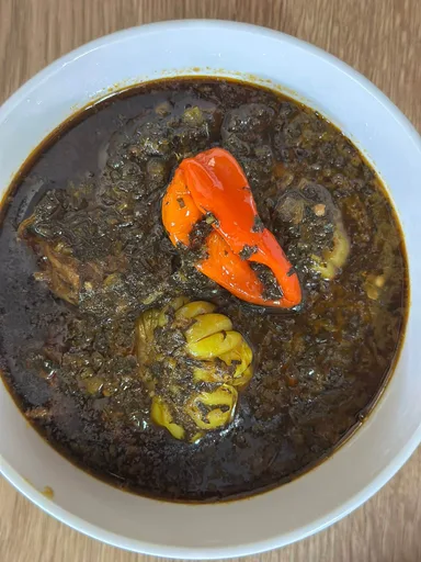 Saka Saka Malien : Une Recette Authentique aux Feuilles de Patate Douce