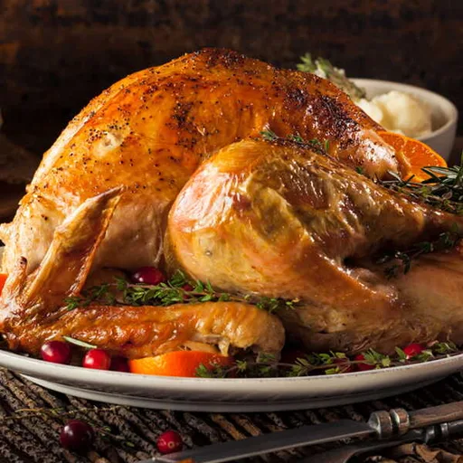Pavo asado en salsa