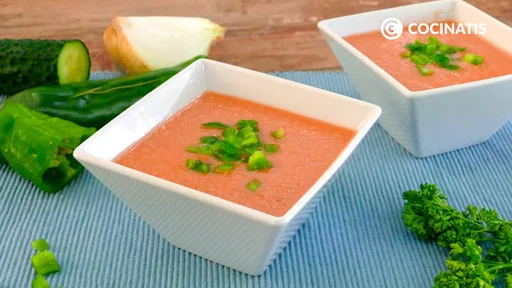 Gazpacho sin pan, ¡la receta de gazpacho más saludable para el verano!