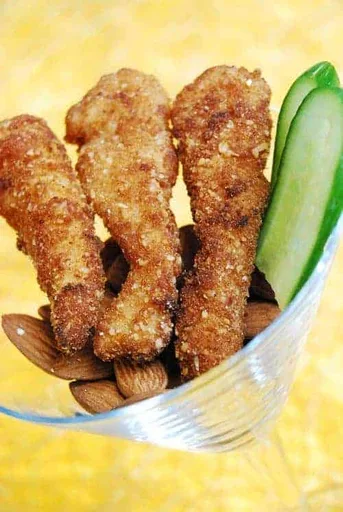 Tiras de pollo crujientes con frutos secos