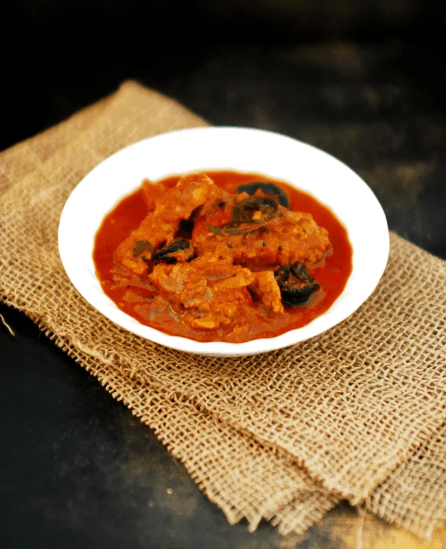 Meen Vevichathu (Fish Curry,Kottayam Style)