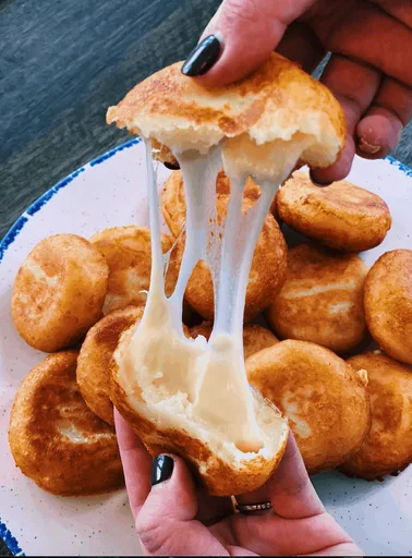 Korean Cheesy Potato Pancake - Hotteok