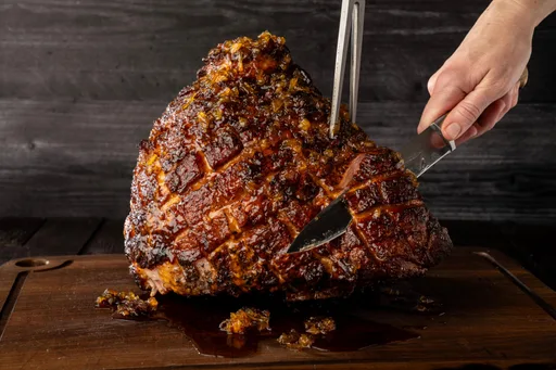 Jamón navideño glaseado con chipotle y piña