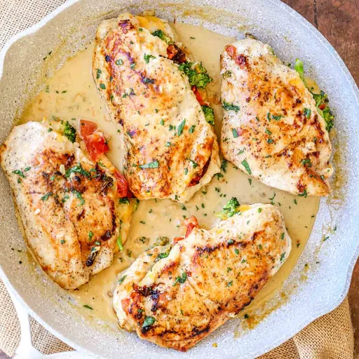 Pollo Relleno de Brócoli y Queso