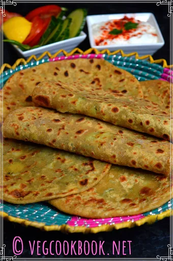 Aloo Paratha / Potato Stuffed Flatbread