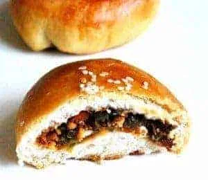 Stuffed Chicken Buns Recipe