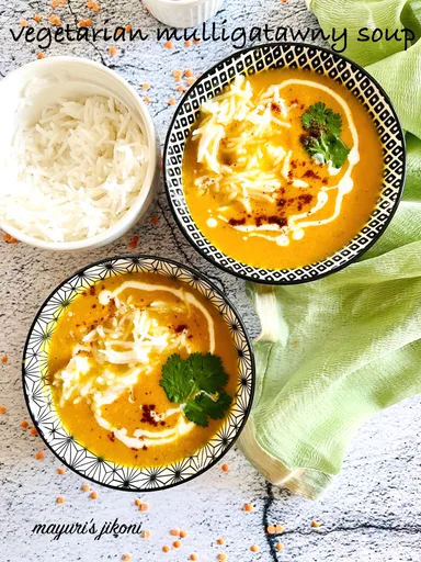 VEGETABLE MULLIGATAWNY SOUP