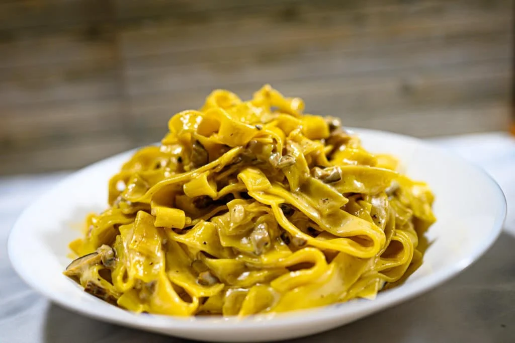 Tagliatelle ai Funghi (Tagliatelle with Mushrooms)