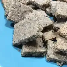 Keto Low-Carb Anchovy and Olive Crackers Recipe