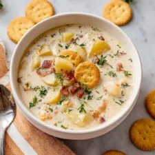 Authentic New England Clam Chowder Recipe