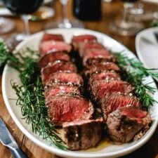 Beef Tenderloin with Red Wine Sauce Recipe