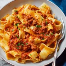Classic Bolognese Sauce with Ground Beef and Tomatoes Recipe