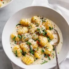 Creamy Tomato Spinach Gnocchi Skillet Recipe