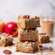 Easy Oatmeal Apple Cake Recipe