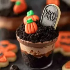 Halloween Dirt Cups Recipe