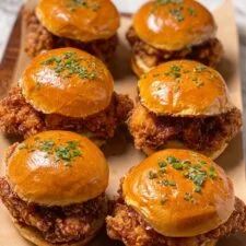Honey Chipotle Garlic Chicken Sliders Recipe
