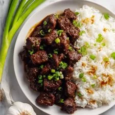 Honey Garlic Steak Bites in Slow Cooker Recipe