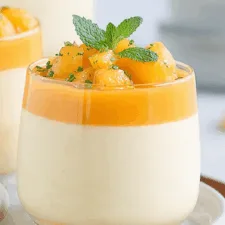 Panna cotta al mango
