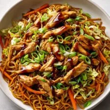 The Ultimate Chicken Chow Mein Recipe for Crispy Pan-Fried Noodles Recipe