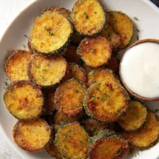 Crispy Fried Zucchini Chips