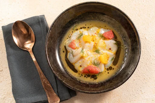 Crudo de vieiras a los cítricos