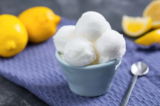 Helado de limón