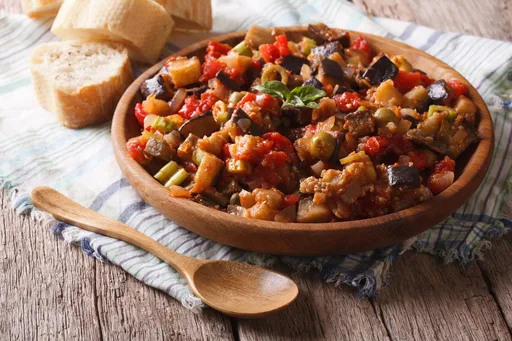 Caponata di melanzane: un contorno ricco di storia