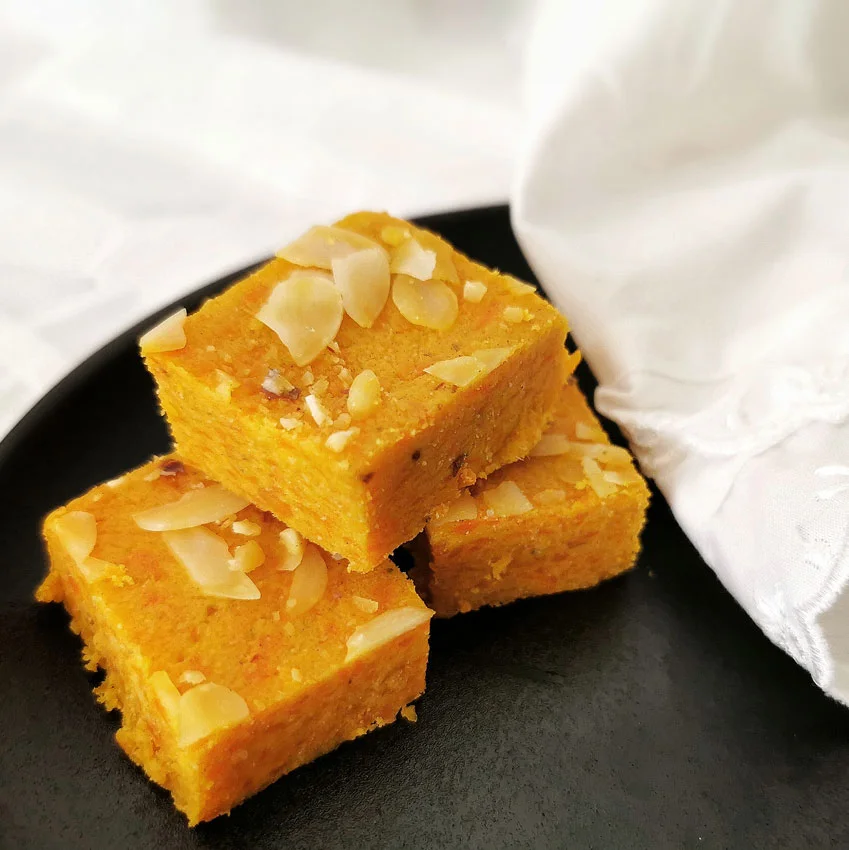 Dulce de zanahoria sin azúcar, receta india de Gajar Ki Barfi