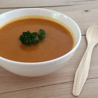Würzige Kürbis-Paprika-Suppe