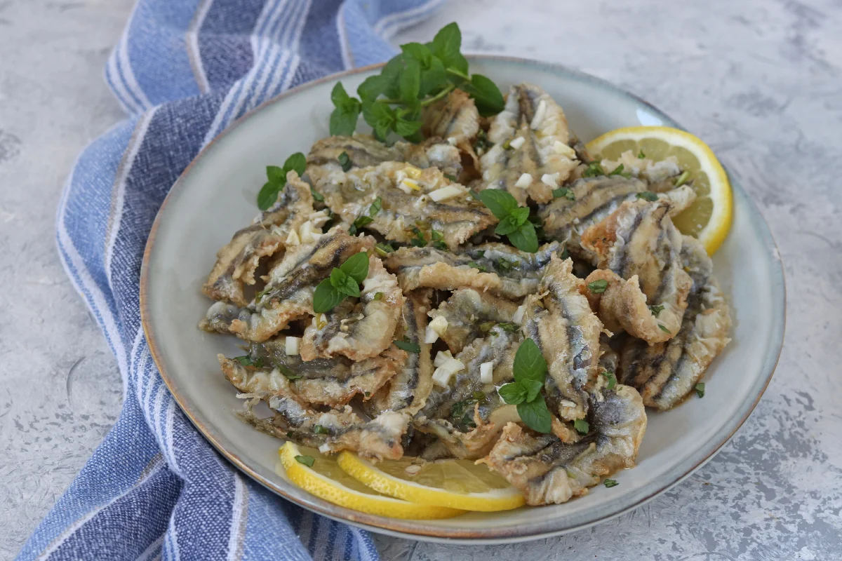 Boquerones a la escabeche