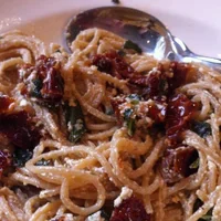 Pasta alla salvia, semplice, veloce e gustosissima
