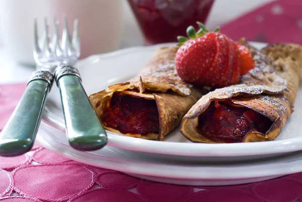 Crepes sin gluten de crema de semillas de girasol y mermelada