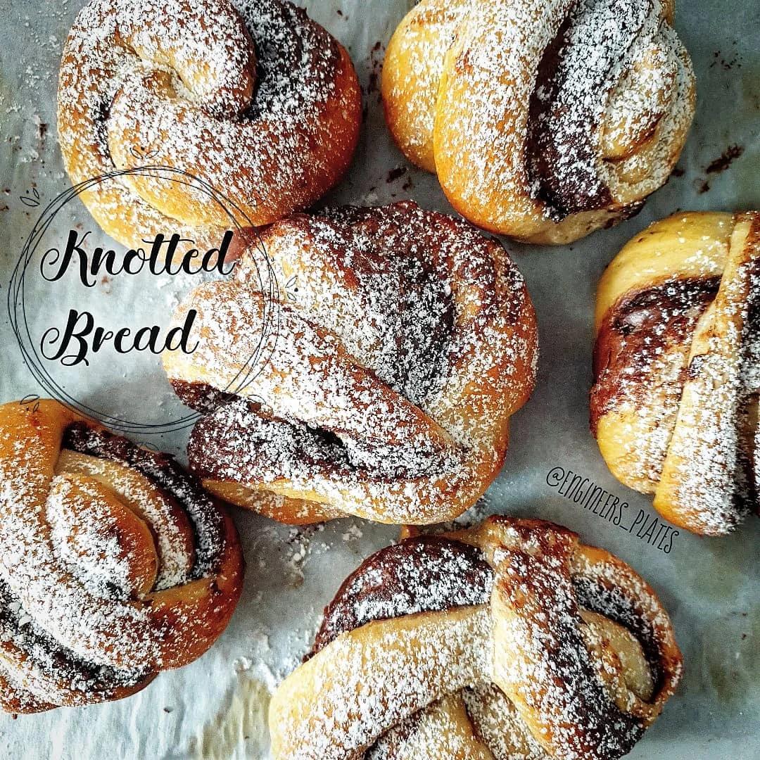 Pane annodato