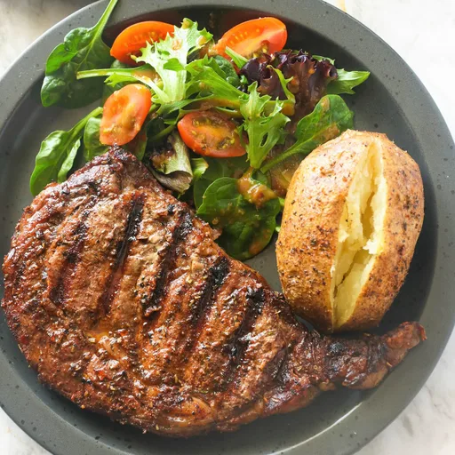 Bife na churrasqueira a pellets