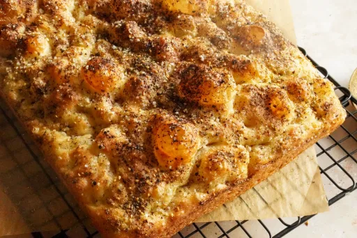 Focaccia fácil con zaatar y zumaque