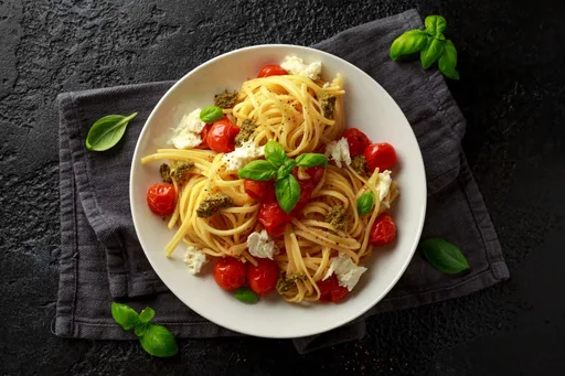 Pasta alla crudaiola
