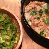Pesce alla maniera asiatica con noodles e verdure | di Jamie Oliver