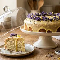 Lemon-lavender cake under the cloche