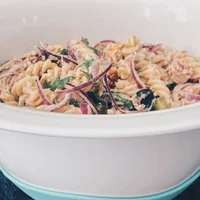 Salade fraîche de pâtes au thon